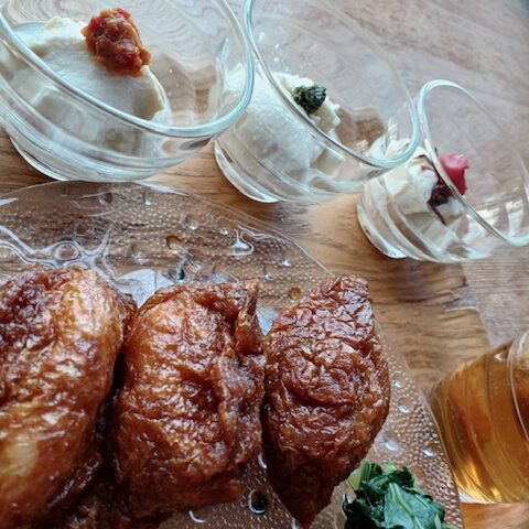 吉田屋豆腐さんの黒いなりとお豆腐試食会