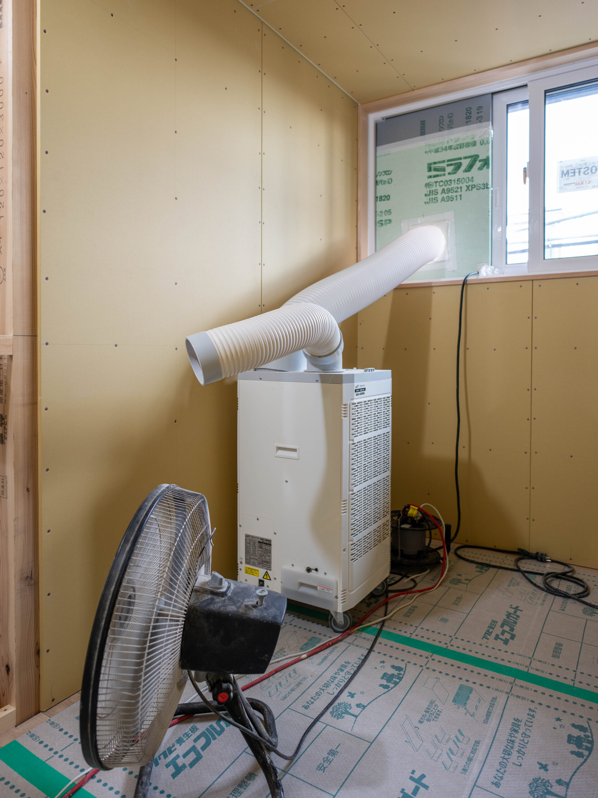 真夏の現場作業